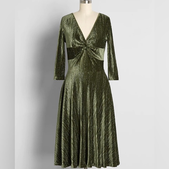 vodoo vixen Dresses & Skirts - Velvet Fit and Flare Olive Dress Vintage Inspired NWT 12